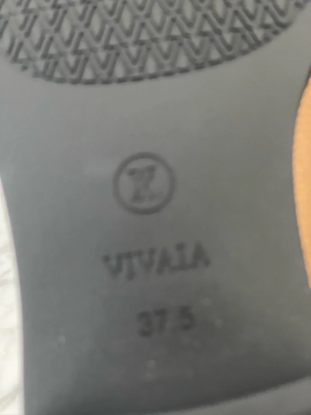 Vivaia Ryan Pro Water Repellent Ankle Boots Nutmeg Tan size 7 Square Toe - Picture 7 of 8